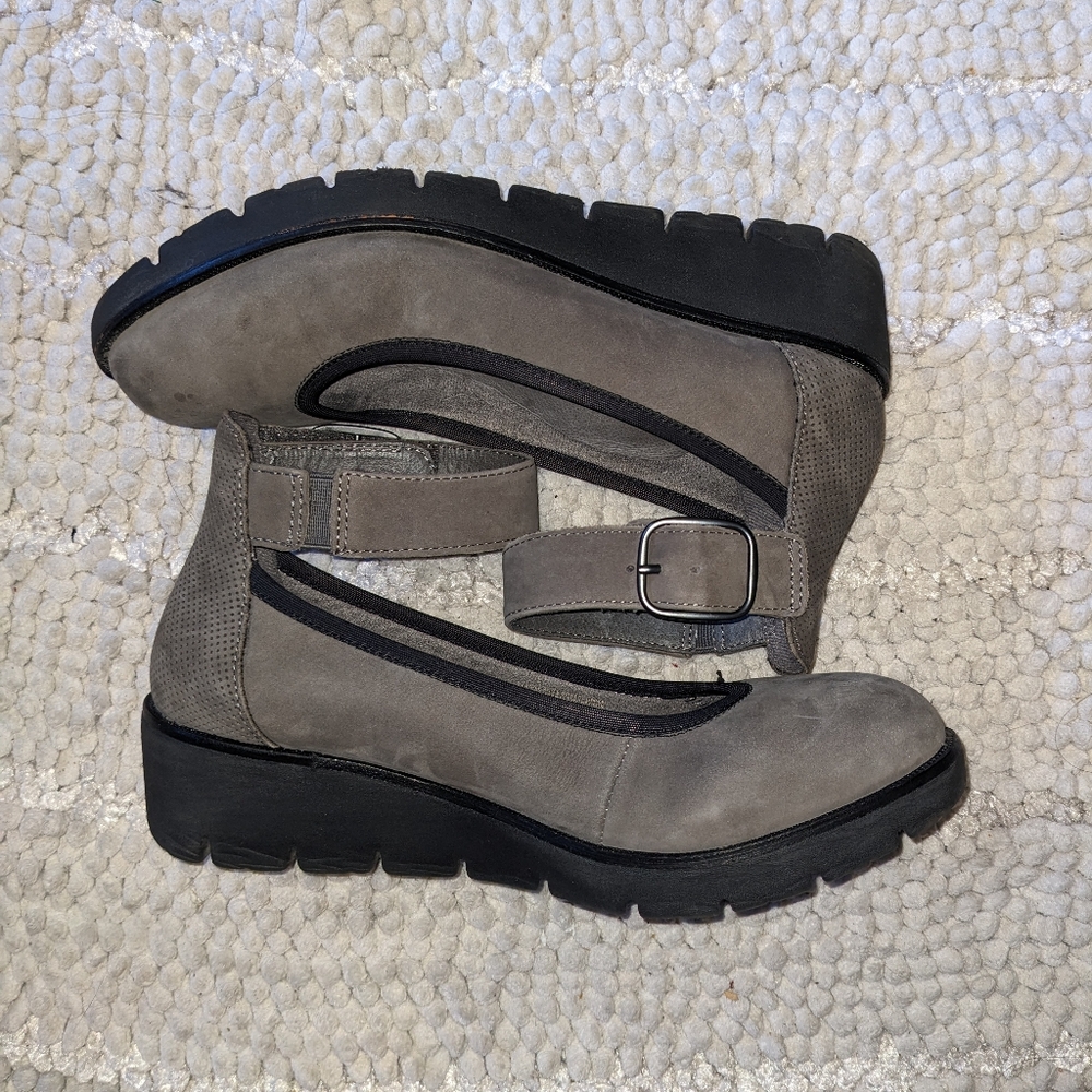 Earth Zurich sion wedge Suede Green MaryJane 7
